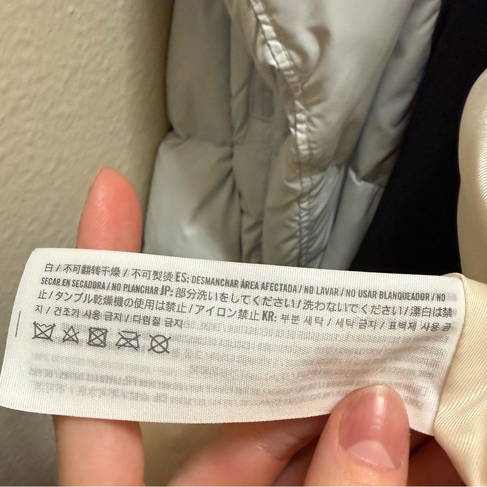 💚 Abercrombie And Fitch Cream mini zip up puffer jacket S - Picture 13 of 13